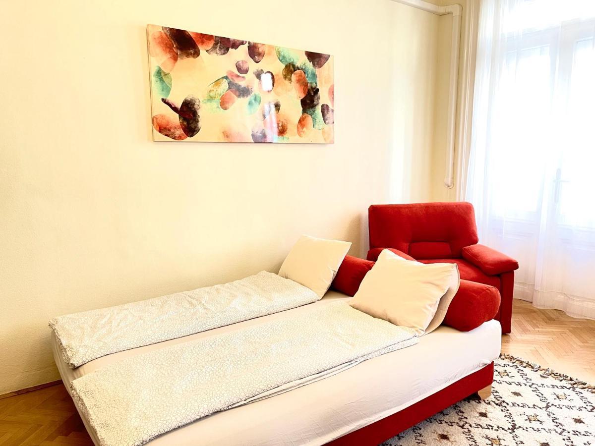 شقة بودابست  في Isabelle Residency - Balcony & A.C المظهر الخارجي الصورة